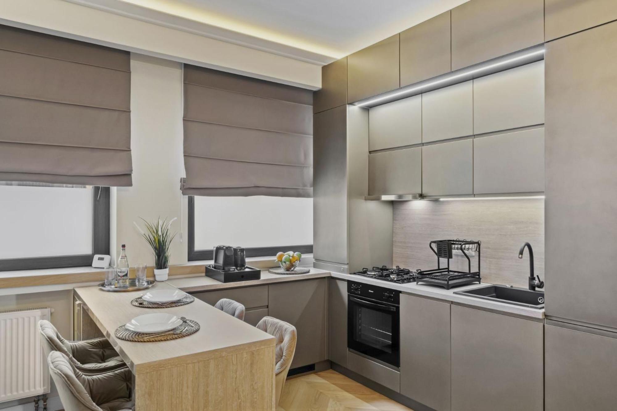 Central Two Rooms Apartment The Paradise Of Lights Bucureşti Exterior foto