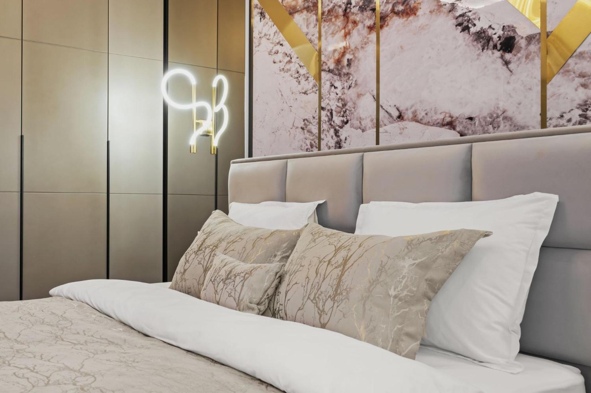 Central Two Rooms Apartment The Paradise Of Lights Bucureşti Exterior foto